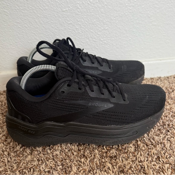 Brooks Ghost Max 2 all black - Picture 1 of 10